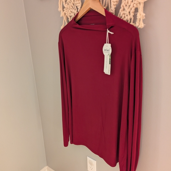 2/$20 Red Women's Top Bamboo Nwt Long Sleeve Xxl - Picture 1 of 4